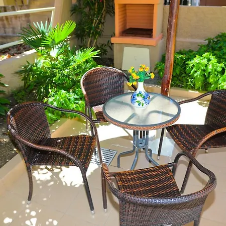 Vera Olympiakí Aktí