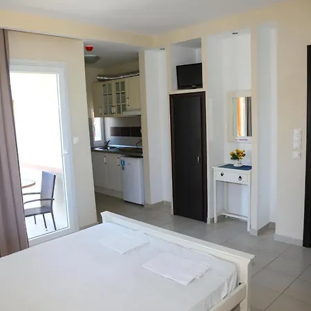 Aparthotel Vera Olympiakí Aktí