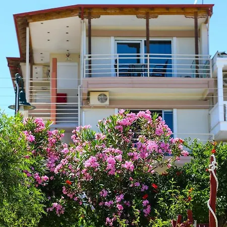 Vera Apart-hotel Olympiakí Aktí