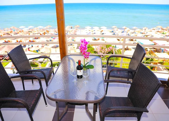 Vera 3* Olympiakí Aktí